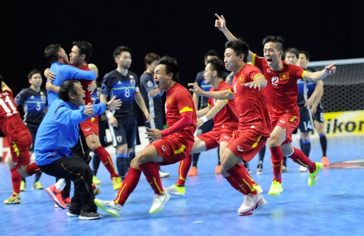 doi-tuyen-futsal-viet-nam-gianh-tam-ve-buoc-vao-world-cup-futsal-2021-media-vov-vn-futsal-viet-nam-1648361190.jpg