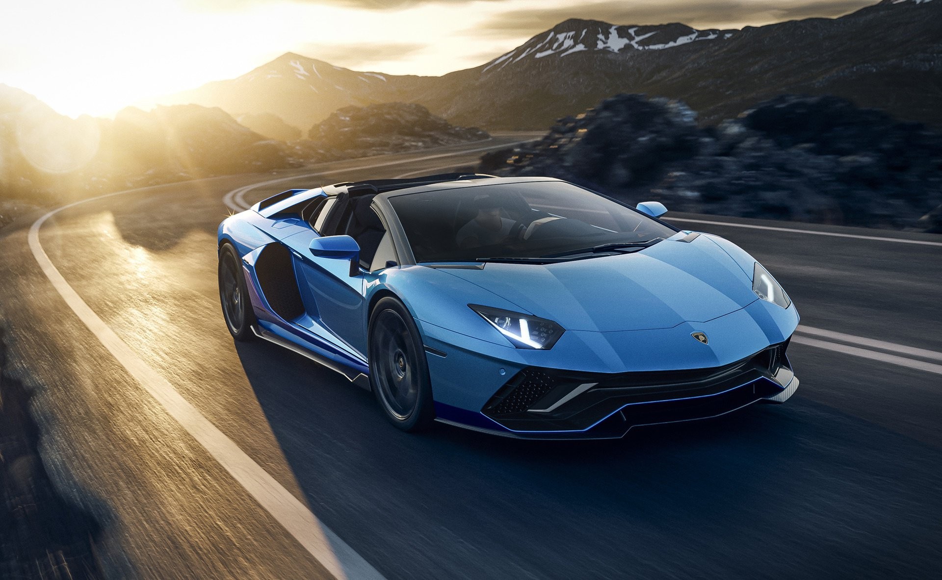 lamborghini-aventador-ultimae-15-1648519577.jpg